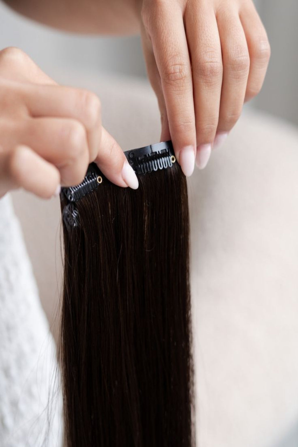 SEAMLESS CLIP-IN HAIR EXTENSIONS - volume booster (50g)