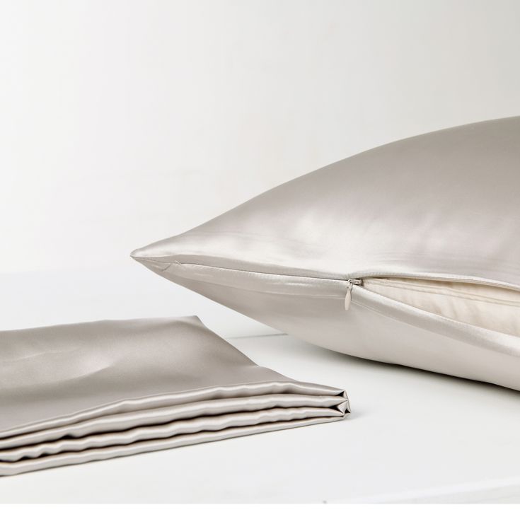 TAIE D'OREILLER - en soie de mûrier, certifiée OEKO-TEX®